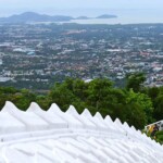 What big buddha sees