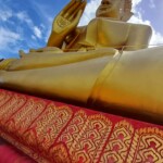 Phra Yai view bottom to top