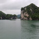Cat Ba Bay